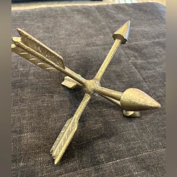 Gold Arrow Table Accent - Picture 3 of 5